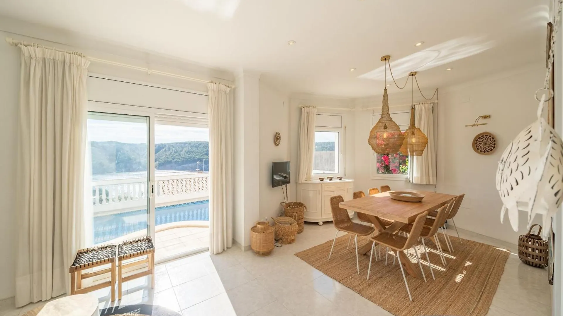 Spacious Villa In Costa Brava L' Escala
